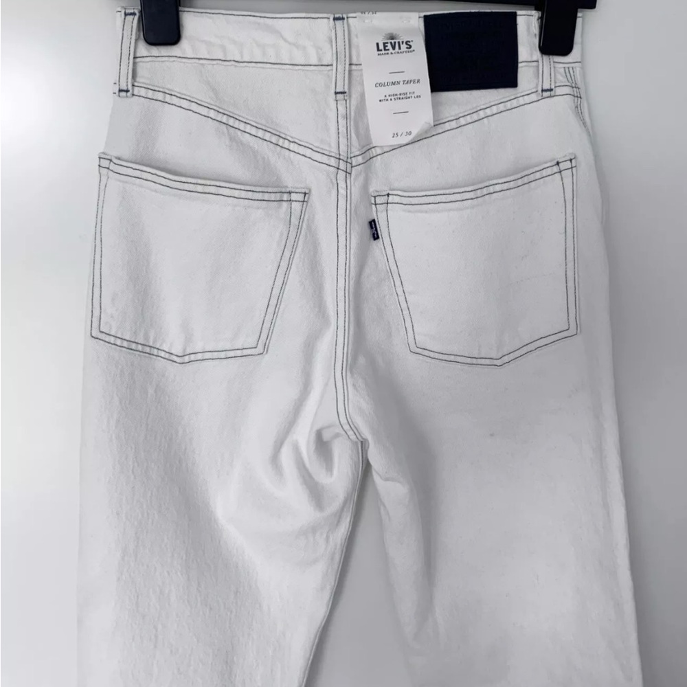 Levi’s Women’s Made and crafted Column white